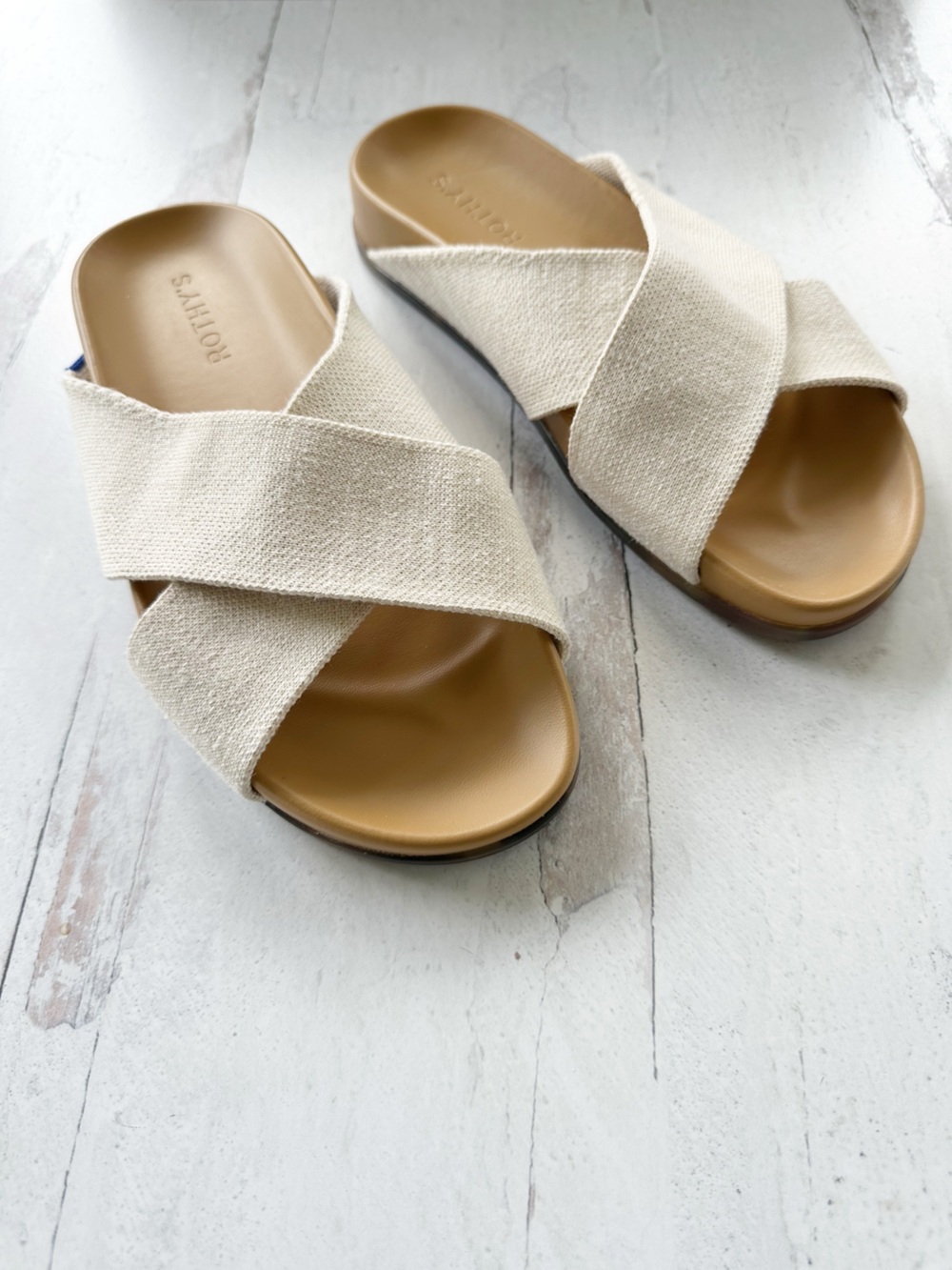 Rothy’s • The Weekend Slide in Oat